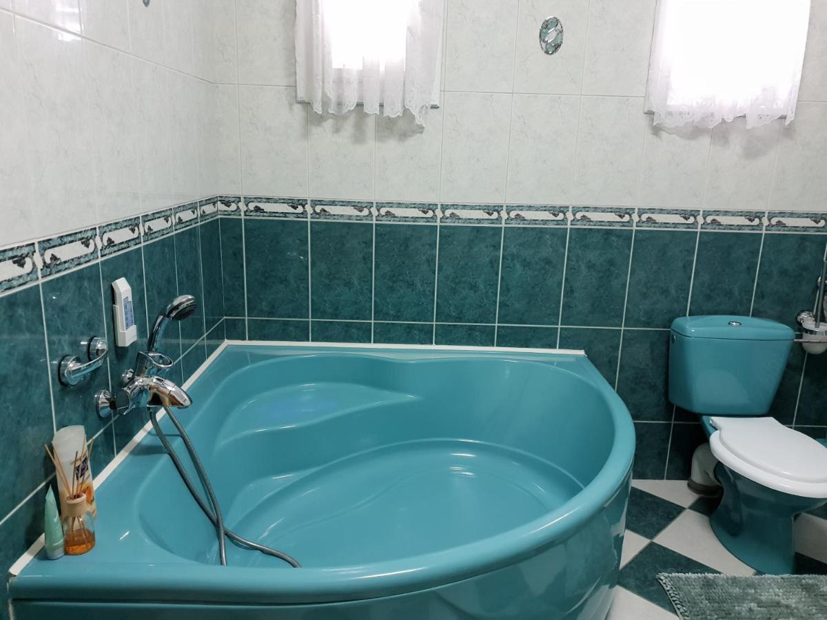 Antal Apartmans Lunca De Sus Kulcsoshaz Gyimesfelsolok Exterior photo