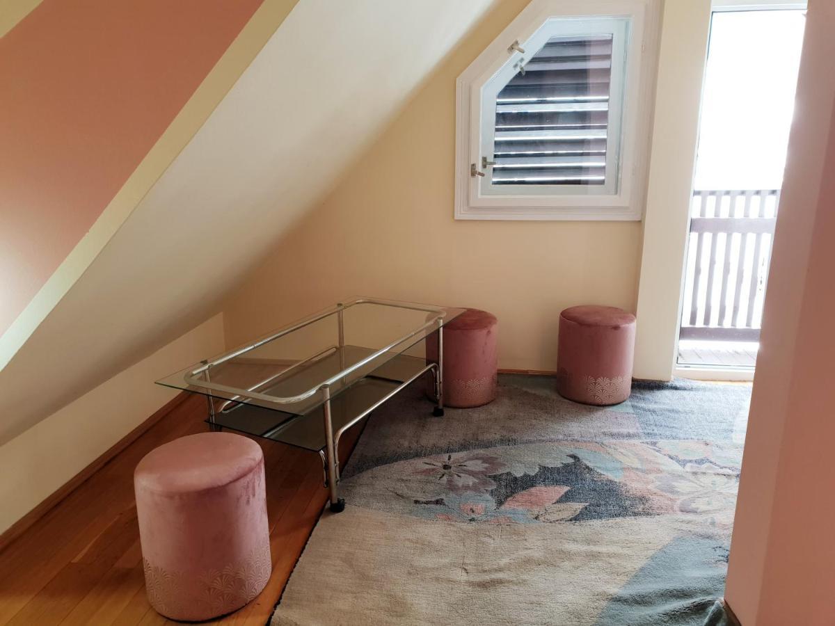 Antal Apartmans Lunca De Sus Kulcsoshaz Gyimesfelsolok Exterior photo